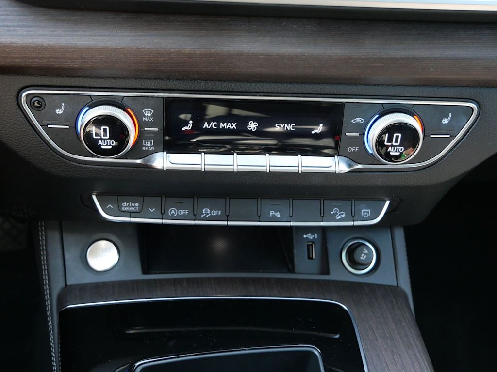 Thumbnail: 2023 Audi Q5 - 21