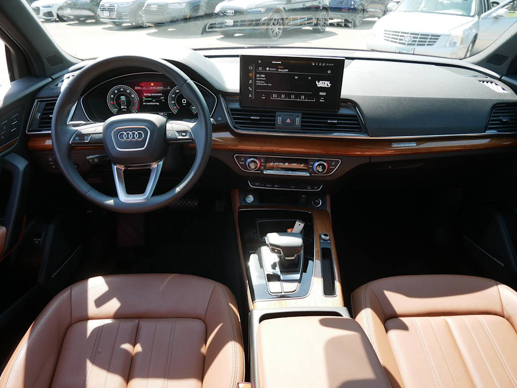 Thumbnail: 2023 Audi Q5 - 9
