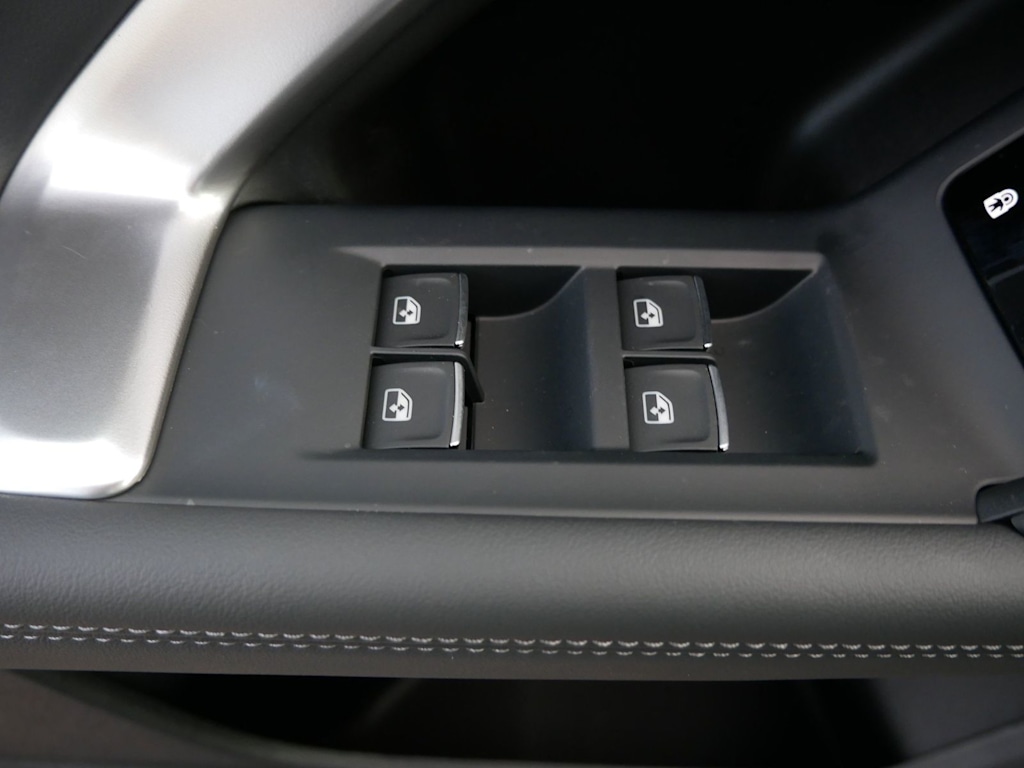 Thumbnail: 2026 Audi Q5 - 13