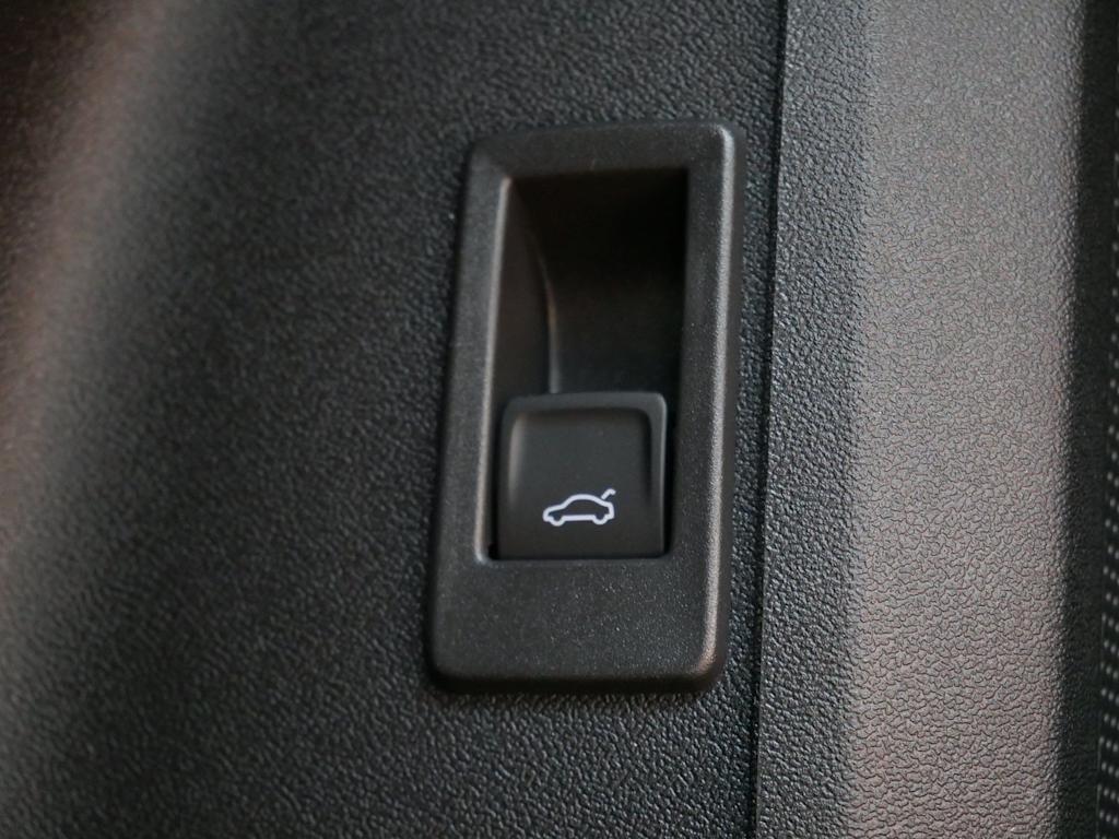 Thumbnail: 2026 Audi Q5 - 18