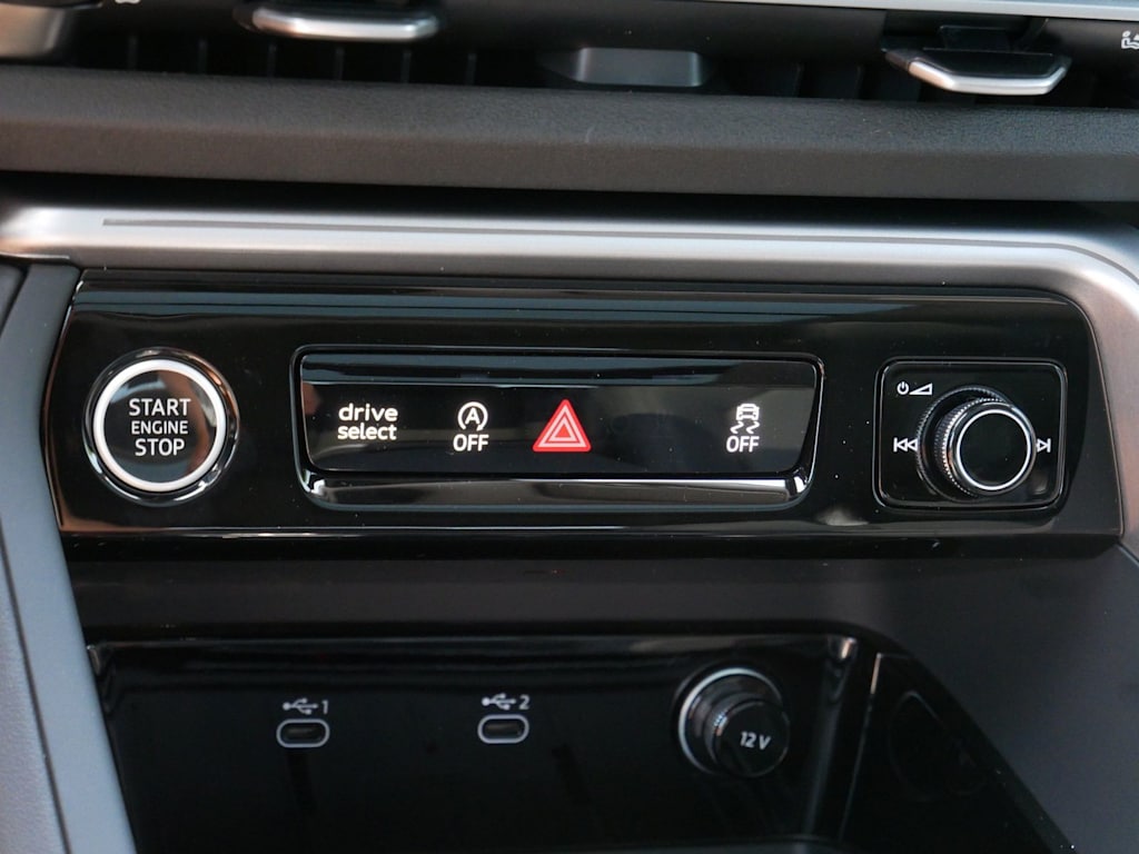 Thumbnail: 2026 Audi Q5 - 24