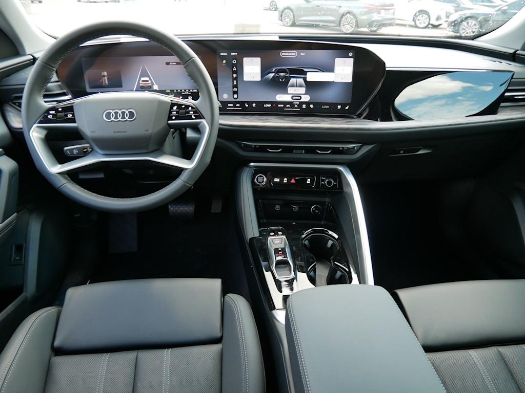 Thumbnail: 2026 Audi Q5 - 9