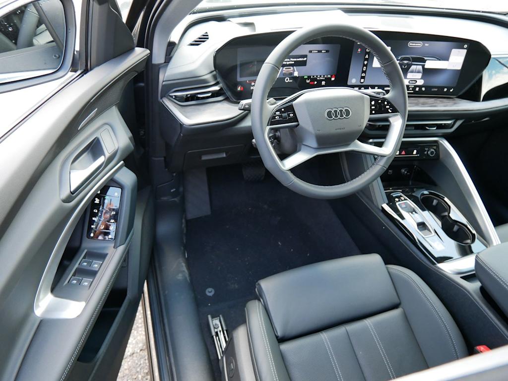 Thumbnail: 2026 Audi Q5 - 2