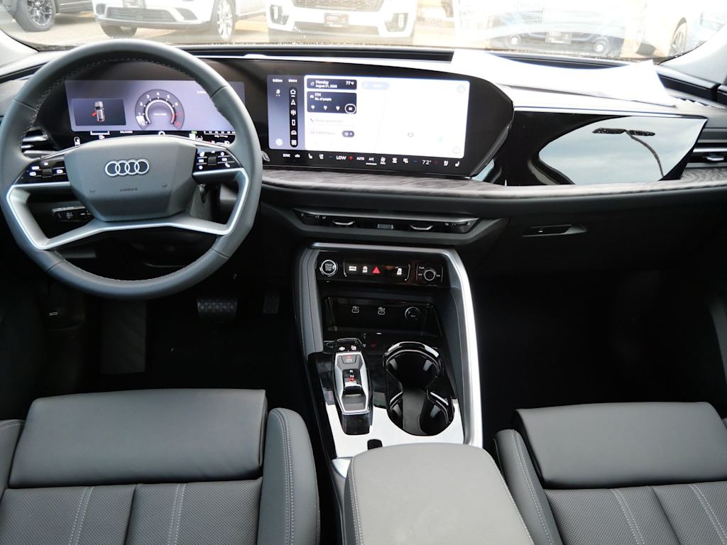 Thumbnail: 2026 Audi Q5 - 9