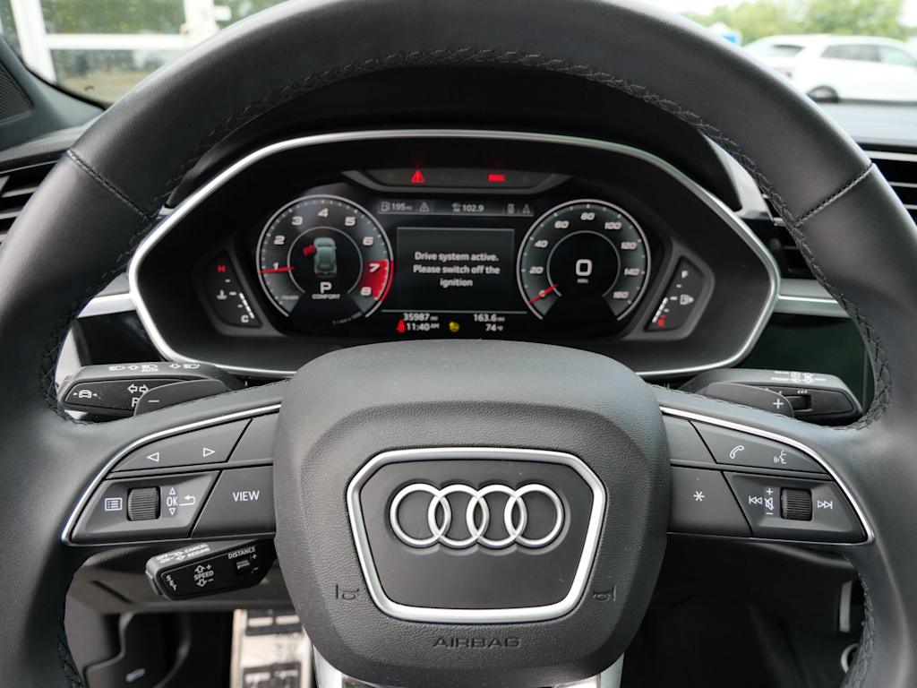 Thumbnail: 2023 Audi Q3 - 30