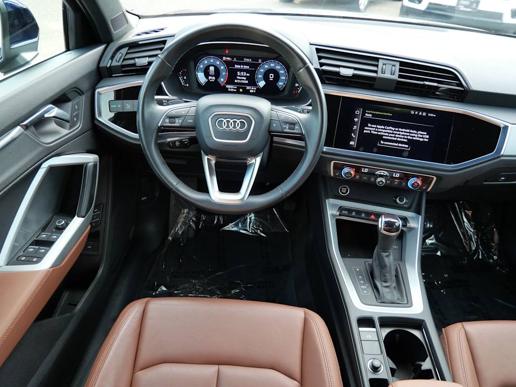 Thumbnail: 2022 Audi Q3 - 6