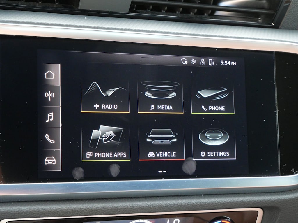 Thumbnail: 2022 Audi Q3 - 10