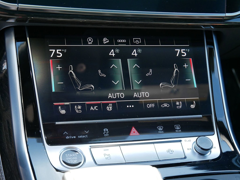 Thumbnail: 2025 Audi Q8 - 18