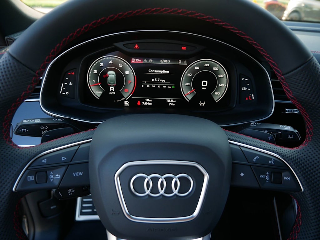 Thumbnail: 2026 Audi Q8 - 25
