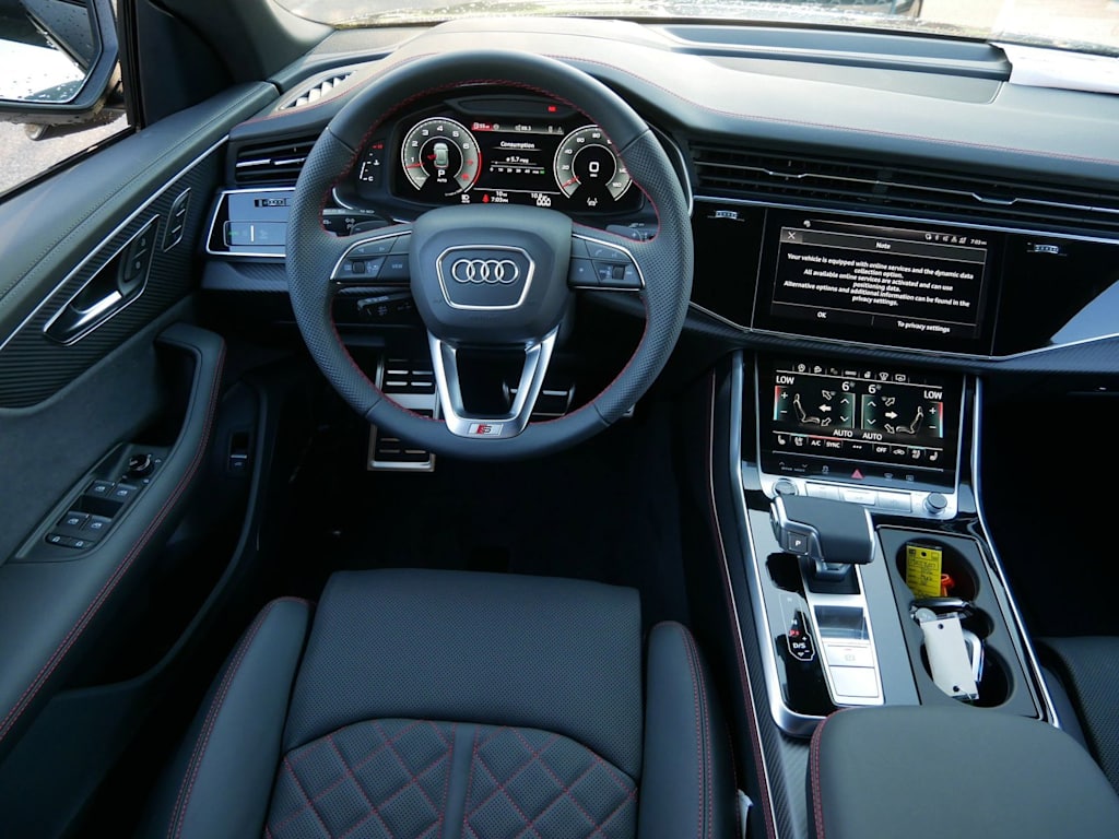 Thumbnail: 2026 Audi Q8 - 7