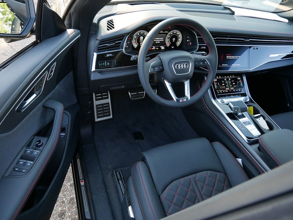 Thumbnail: 2026 Audi Q8 - 2
