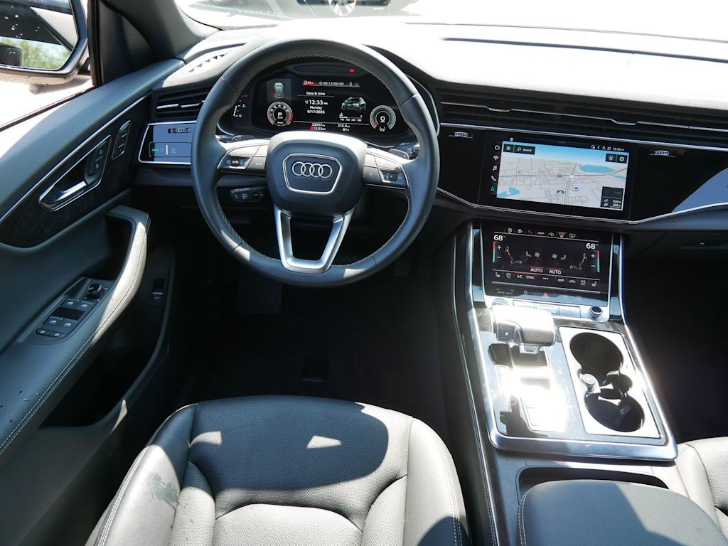 Thumbnail: 2023 Audi Q8 - 7