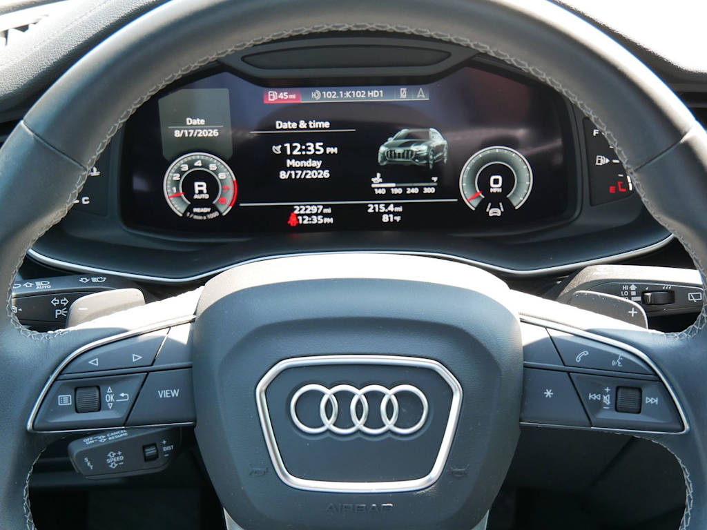 Thumbnail: 2023 Audi Q8 - 24