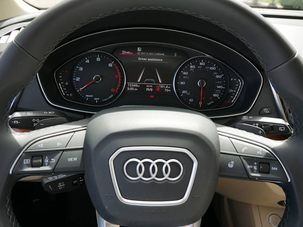 Thumbnail: 2023 Audi Q5 - 28