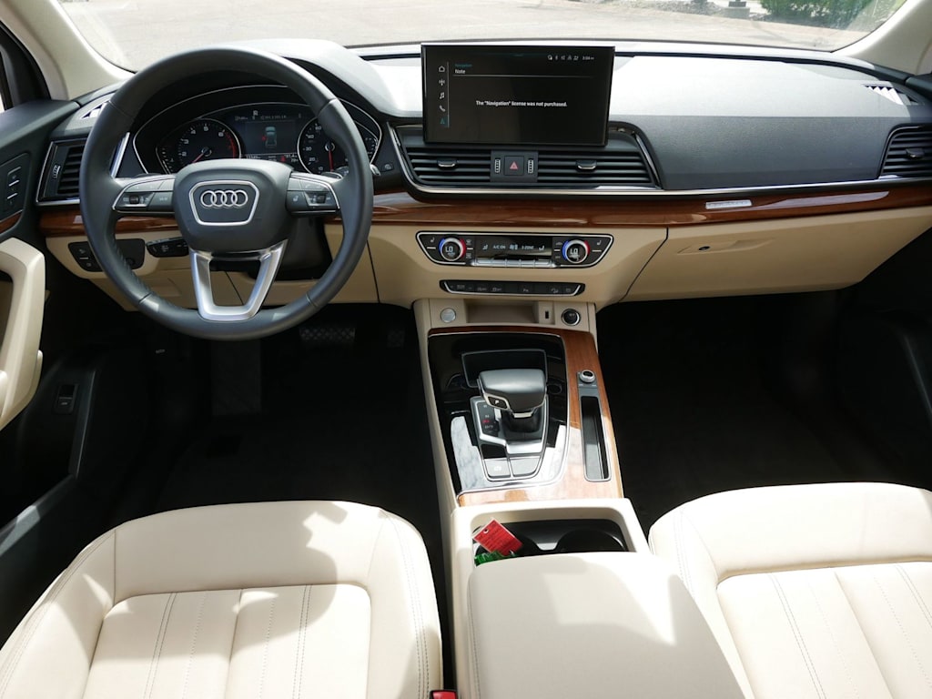 Thumbnail: 2023 Audi Q5 - 9