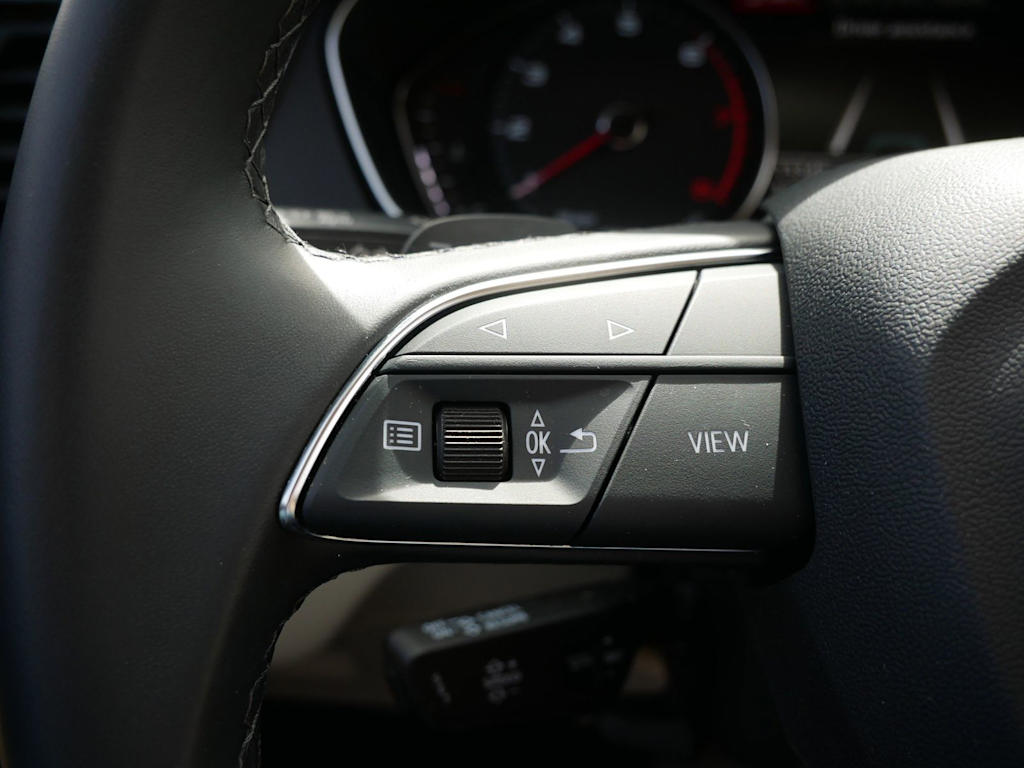 Thumbnail: 2023 Audi Q5 - 30