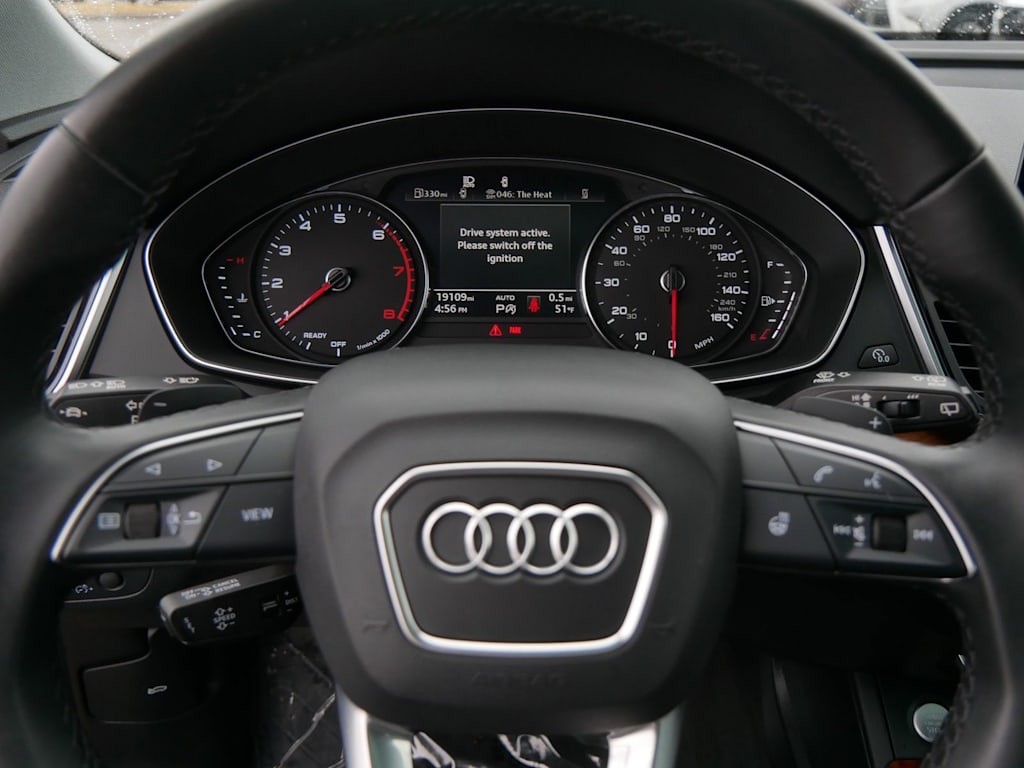 Thumbnail: 2023 Audi Q5 - 26
