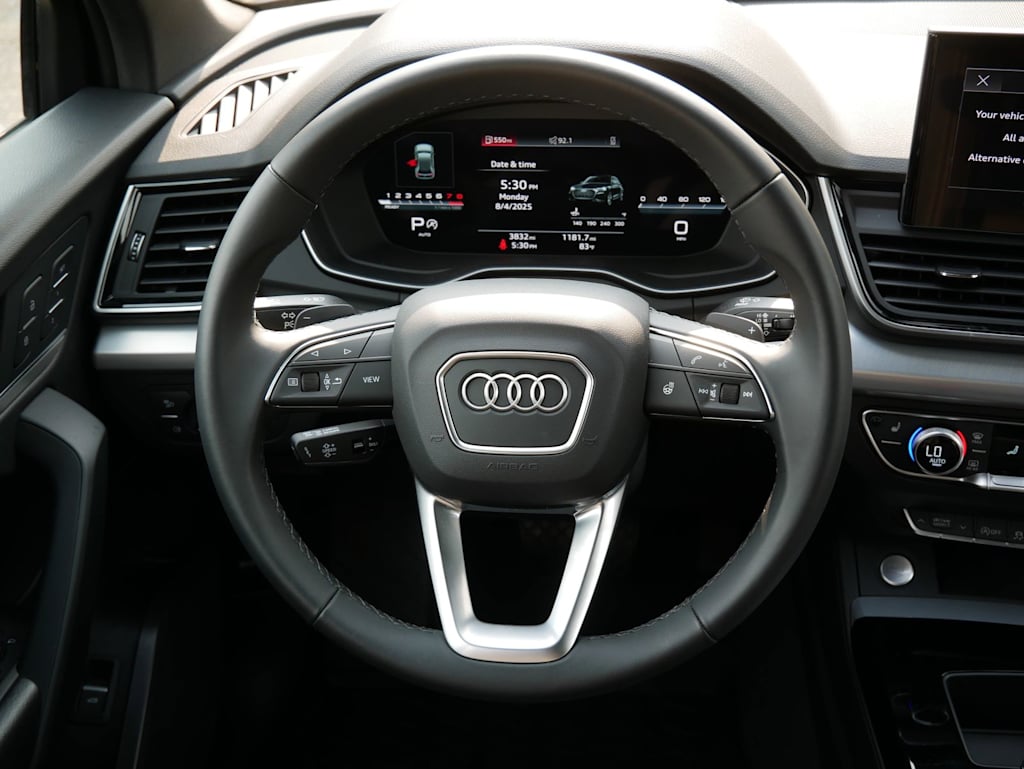 Thumbnail: 2025 Audi Q5 - 7