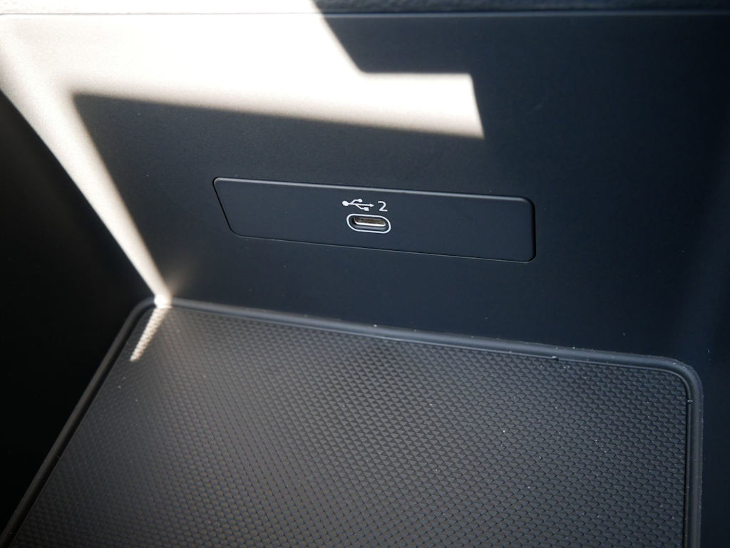 Thumbnail: 2025 Audi Q5 - 26