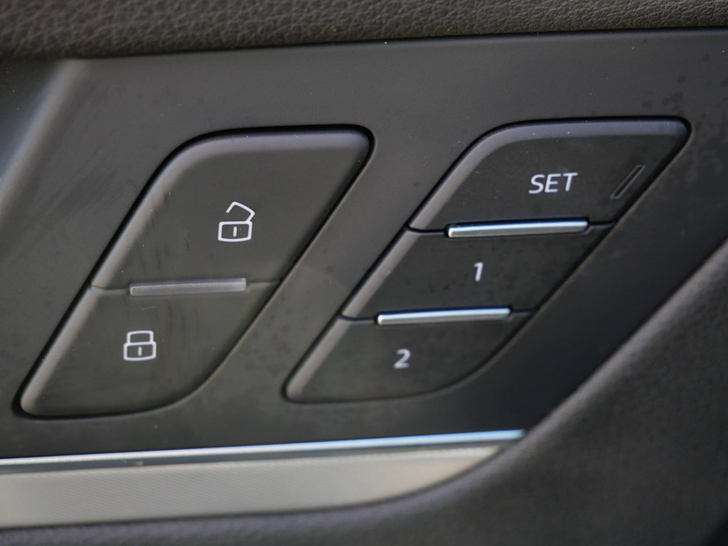 Thumbnail: 2025 Audi Q5 - 19