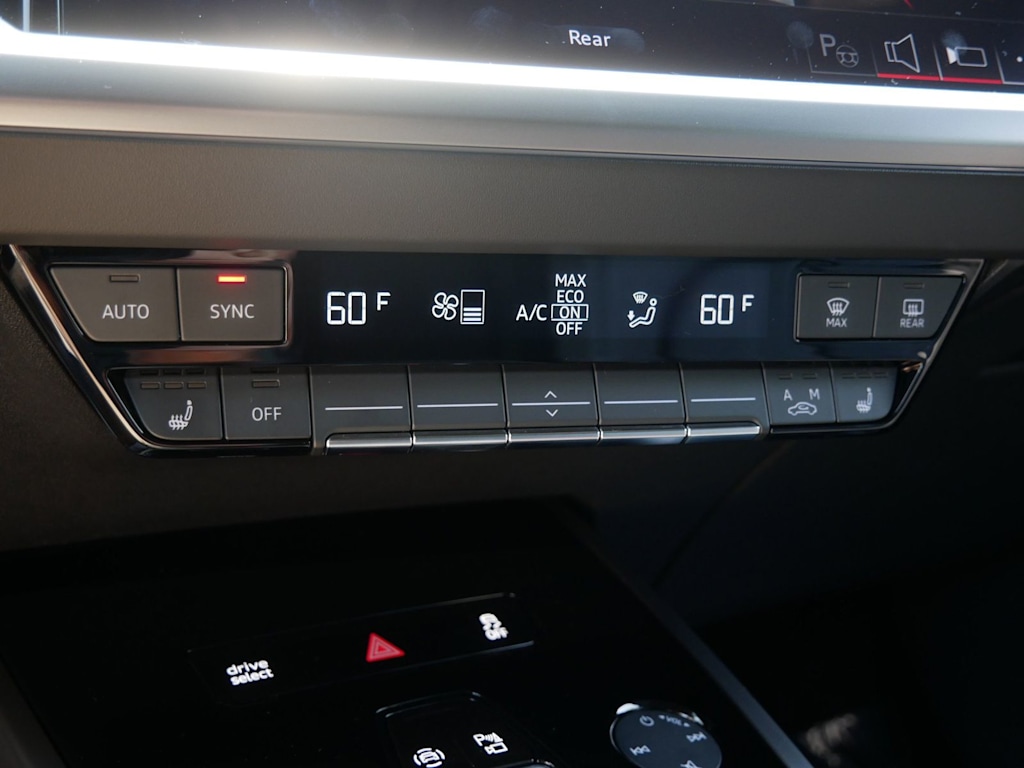 Thumbnail: 2023 Audi Q4 e-tron - 22