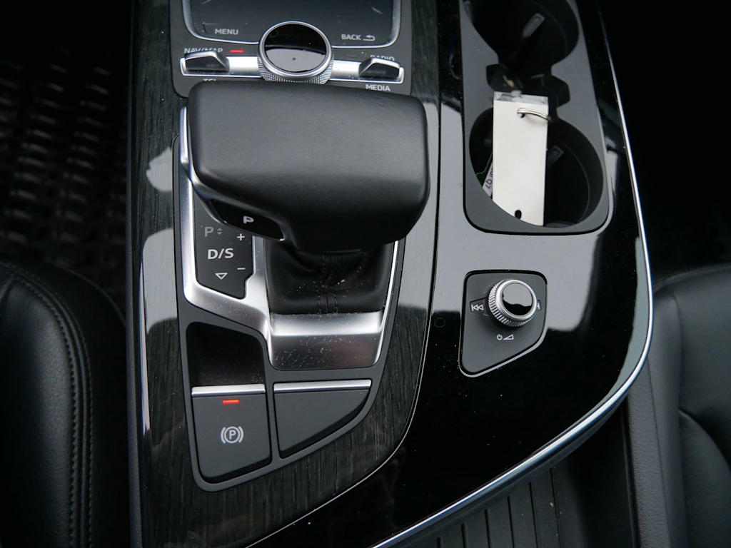 Thumbnail: 2018 Audi Q7 - 11