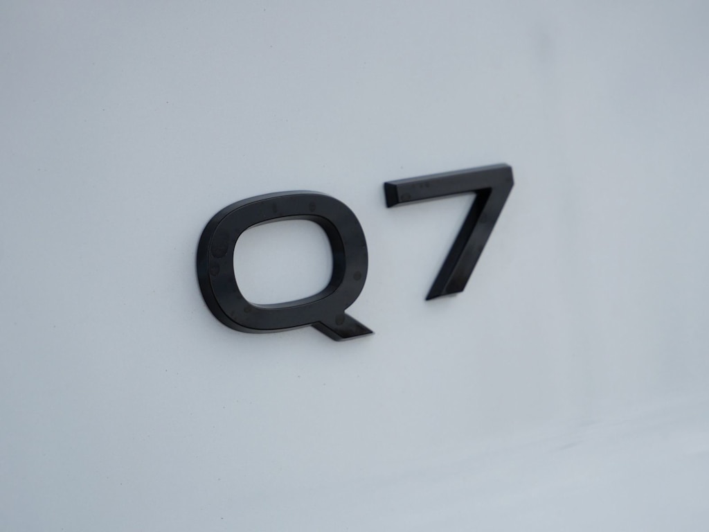 Thumbnail: 2026 Audi Q7 - 5