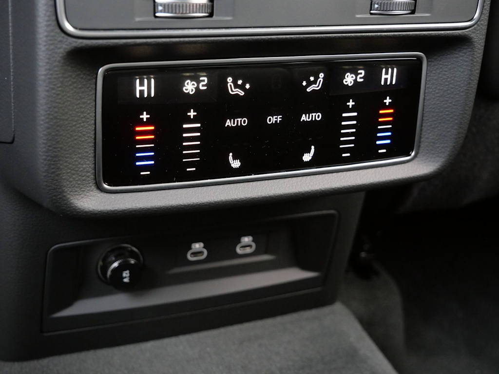 Thumbnail: 2026 Audi Q7 - 13