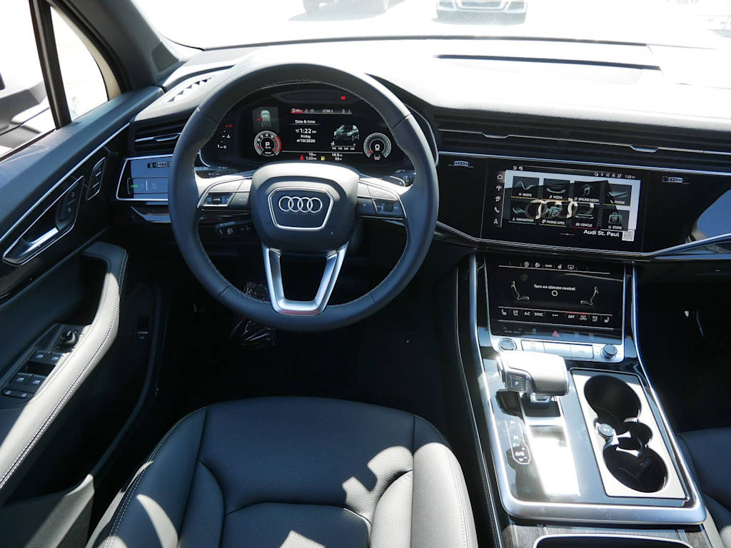 Thumbnail: 2026 Audi Q7 - 7