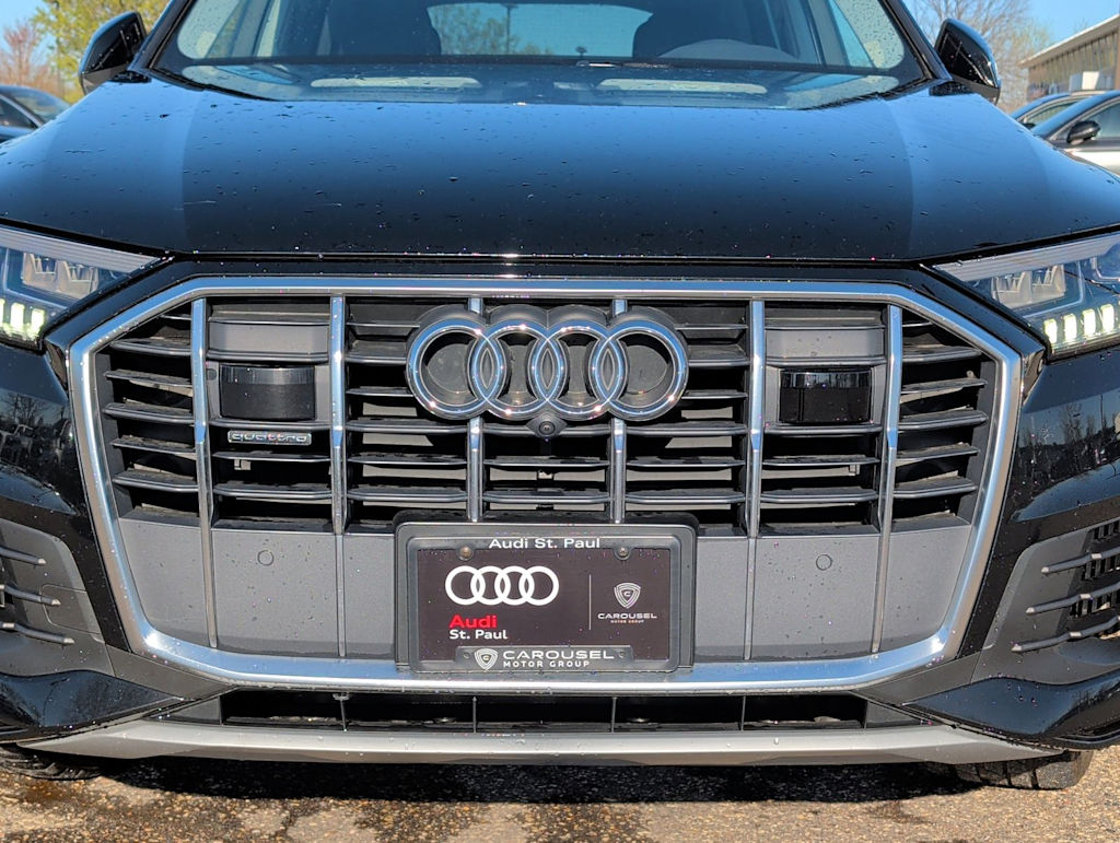 Thumbnail: 2023 Audi Q7 - 16