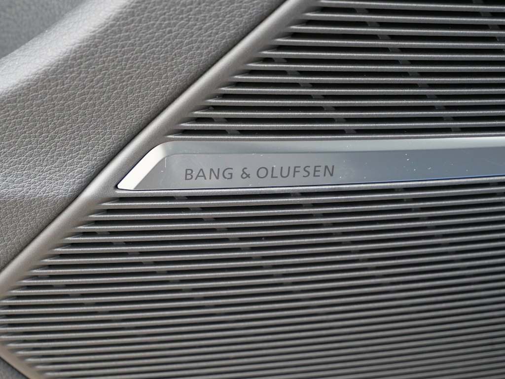 Thumbnail: 2026 Audi Q7 - 11