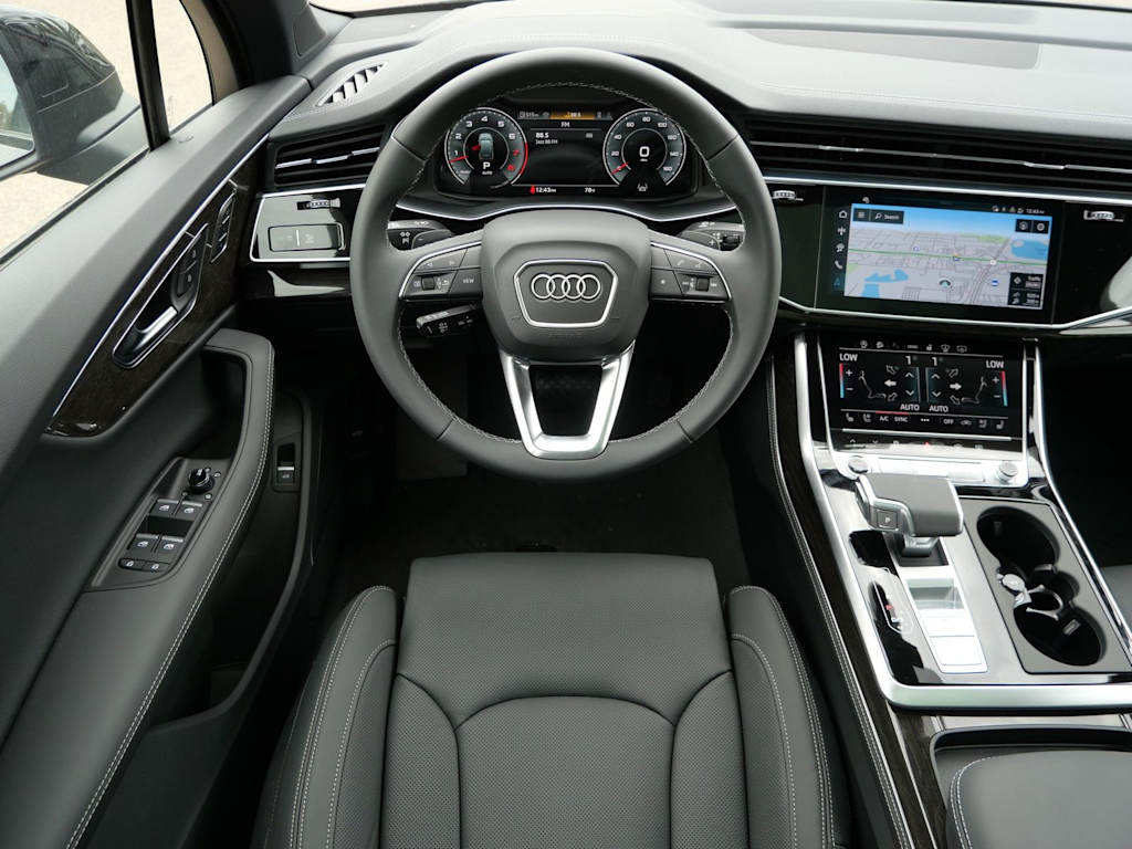 Thumbnail: 2026 Audi Q7 - 6
