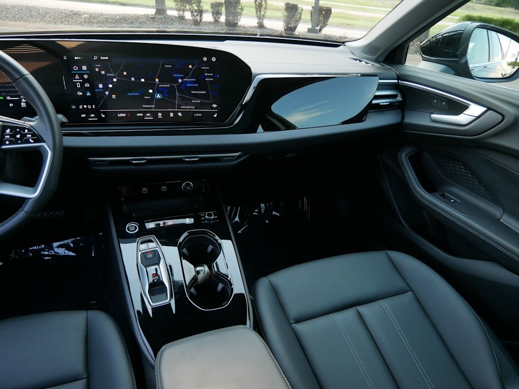 Thumbnail: 2025 Audi A5 - 10