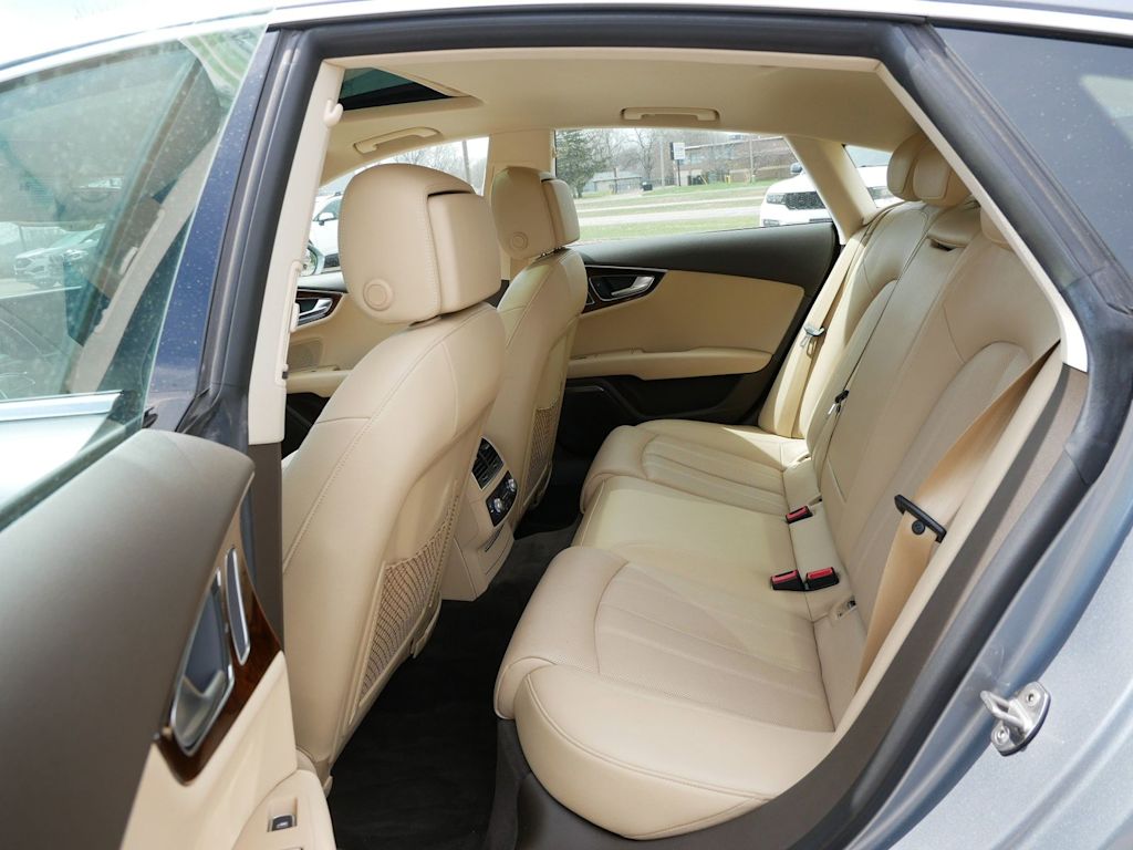Thumbnail: 2015 Audi A7 - 8