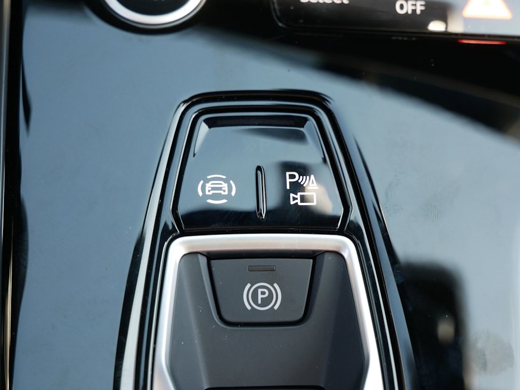 Thumbnail: 2026 Audi A6 - 25