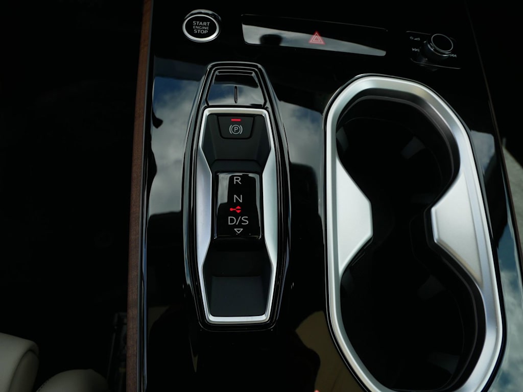 Thumbnail: 2026 Audi A6 - 23
