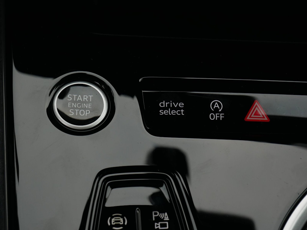 Thumbnail: 2026 Audi A6 - 25