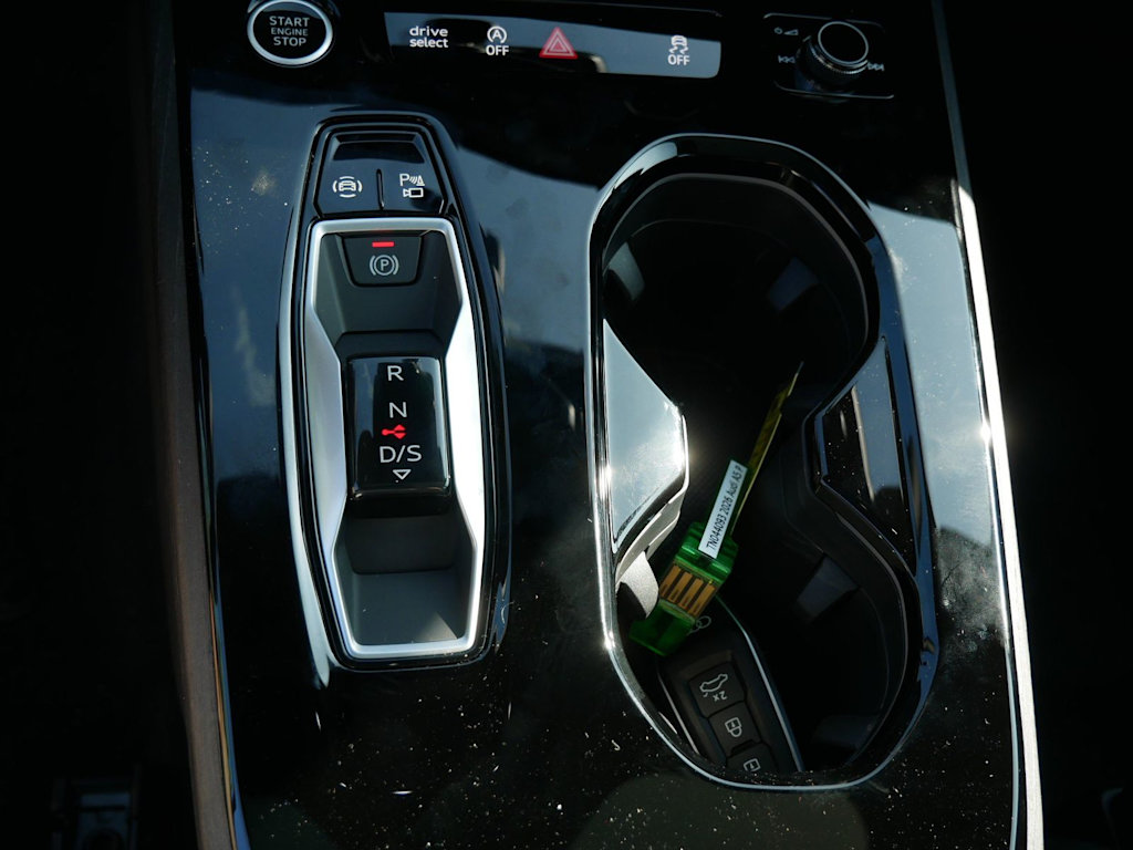Thumbnail: 2026 Audi A5 - 12