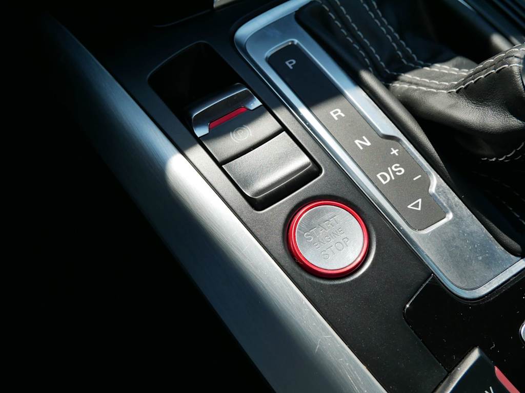 Thumbnail: 2015 Audi S4 - 13