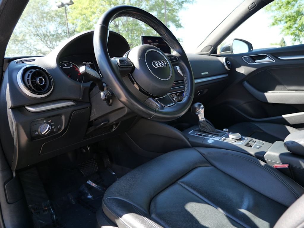 Thumbnail: 2016 Audi A3 - 2