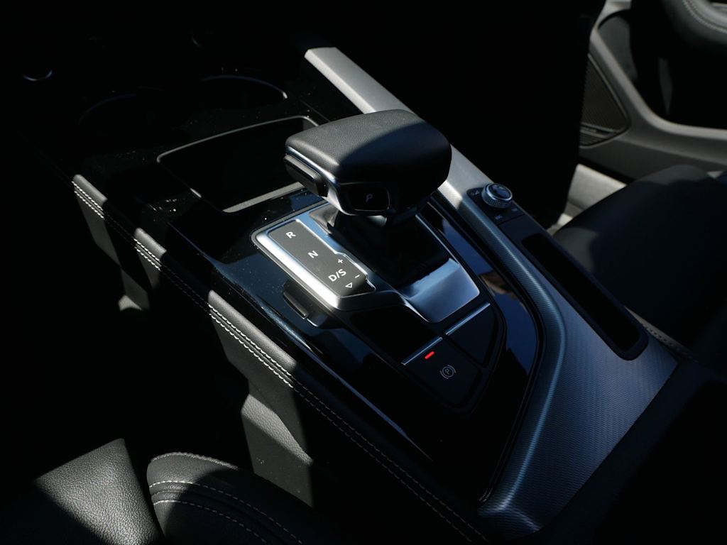 Thumbnail: 2023 Audi A4 - 6