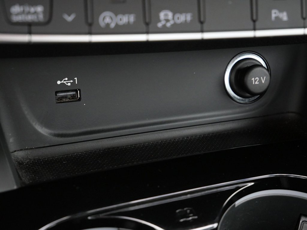 Thumbnail: 2023 Audi A4 - 24