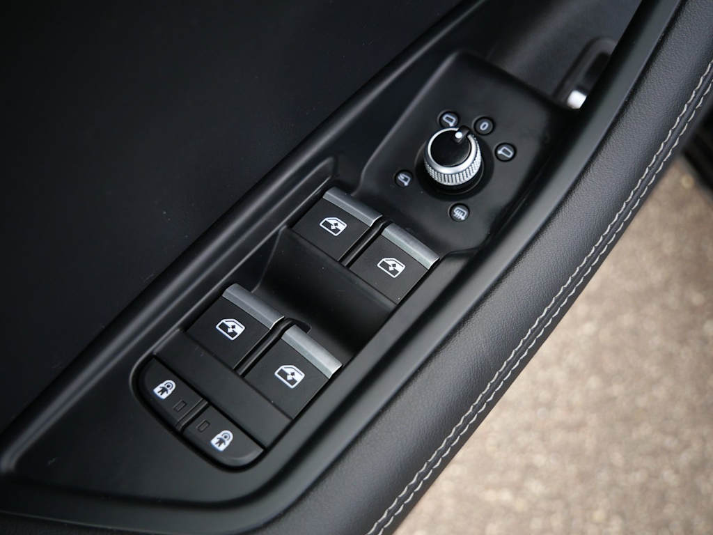 Thumbnail: 2023 Audi A4 - 20