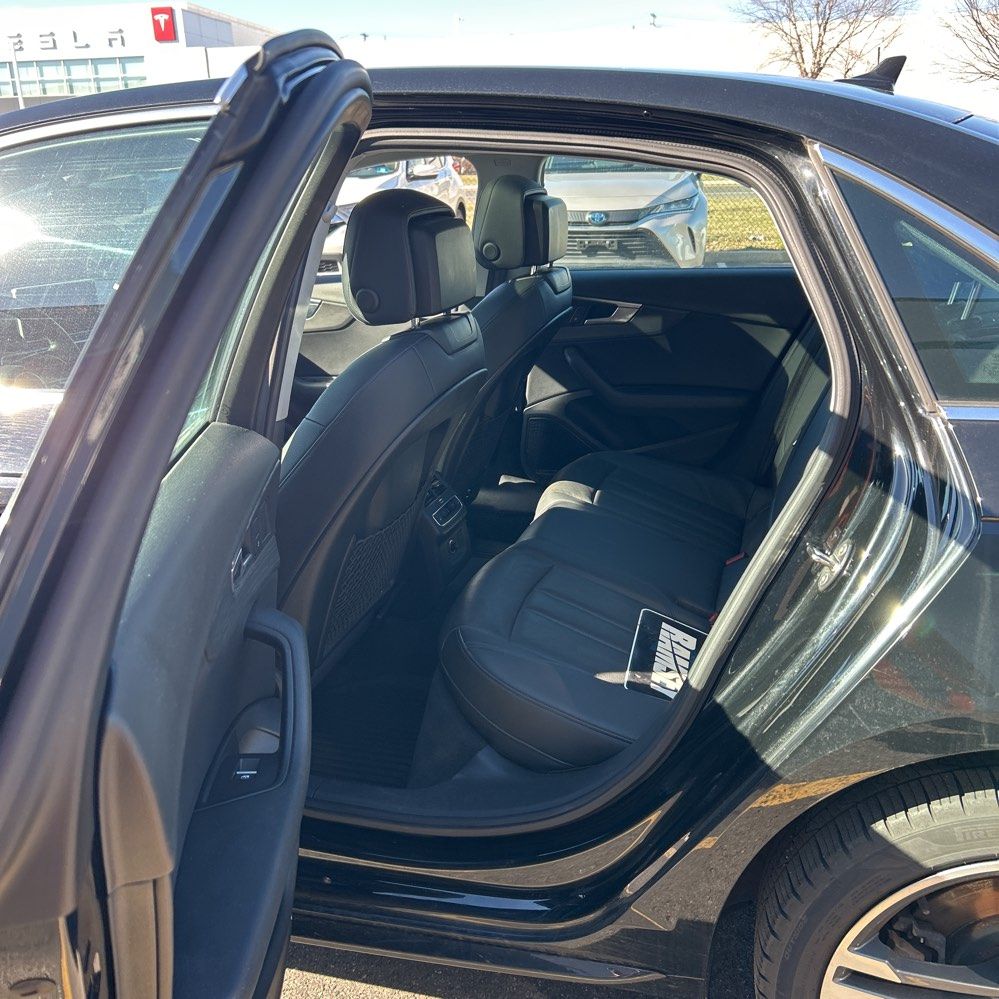 Thumbnail: 2017 Audi A4 - 11