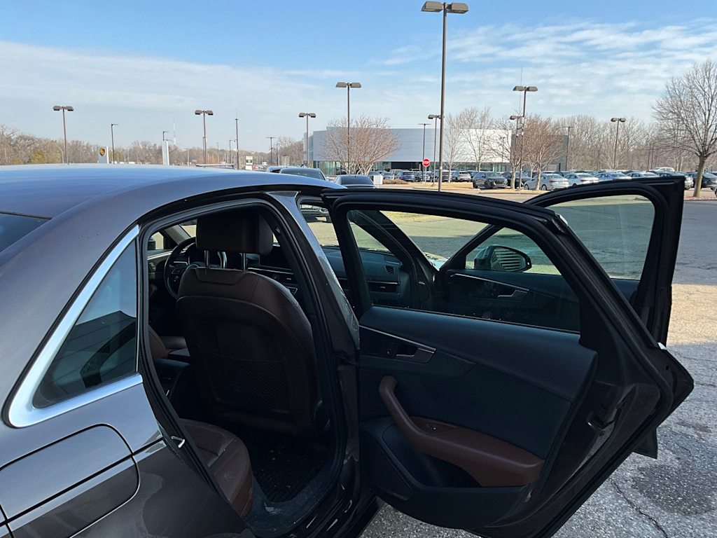 Thumbnail: 2017 Audi A4 - 18