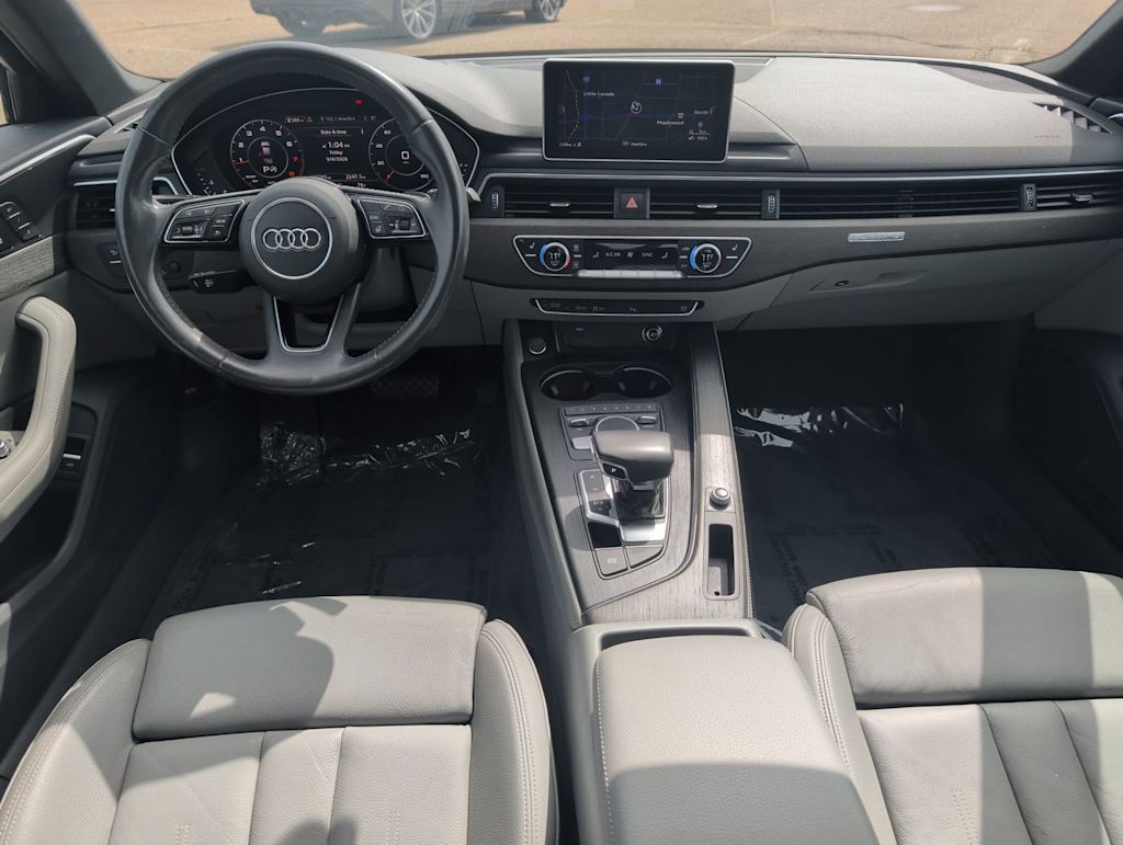 Thumbnail: 2019 Audi A4 - 9