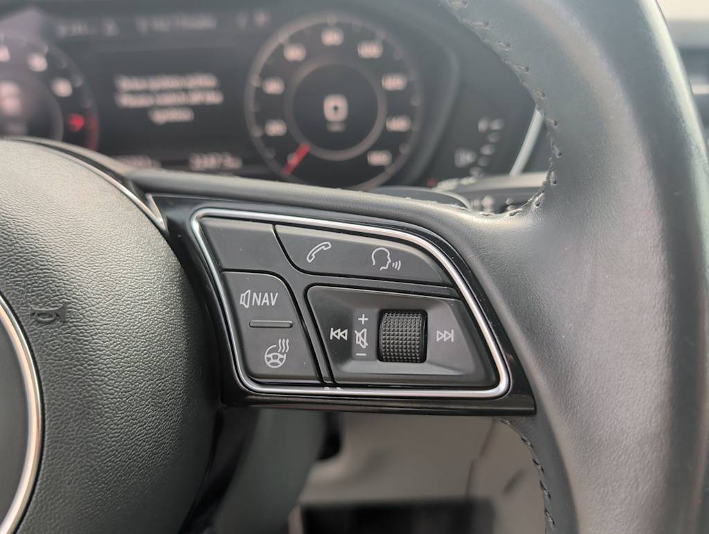 Thumbnail: 2019 Audi A4 - 27