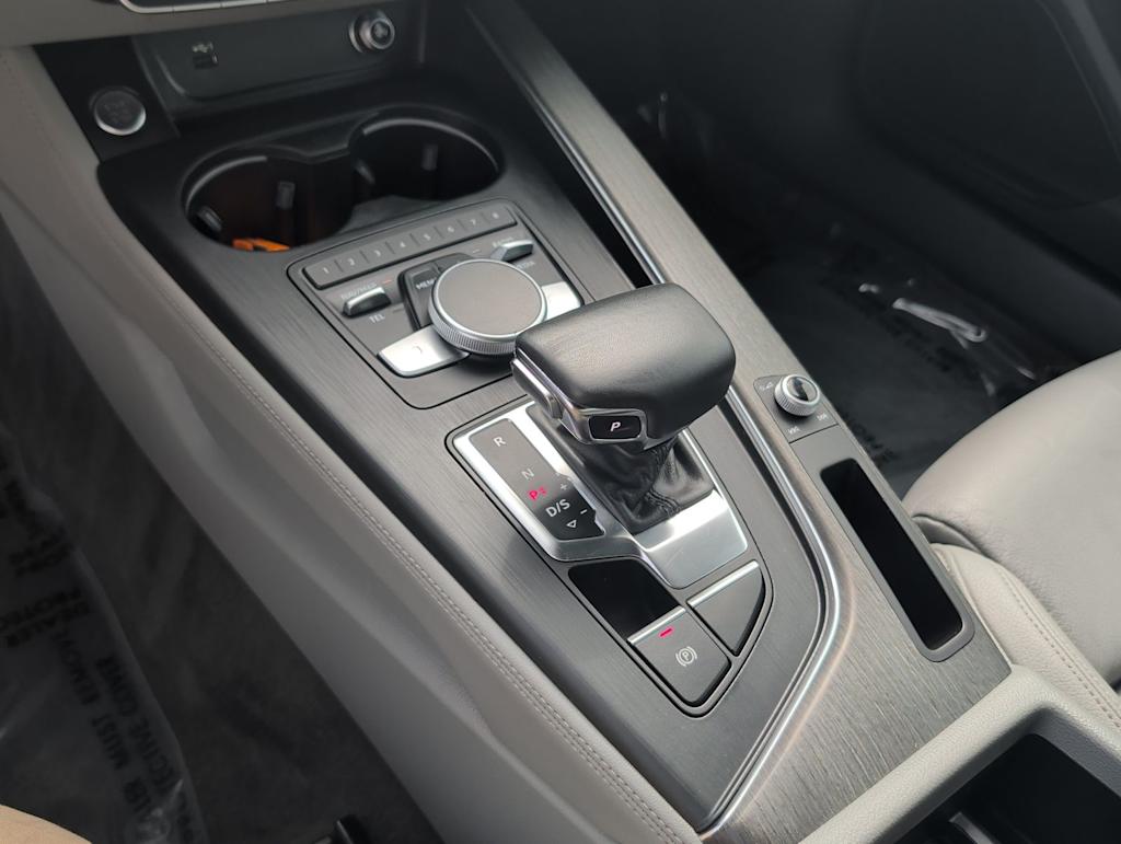 Thumbnail: 2019 Audi A4 - 12