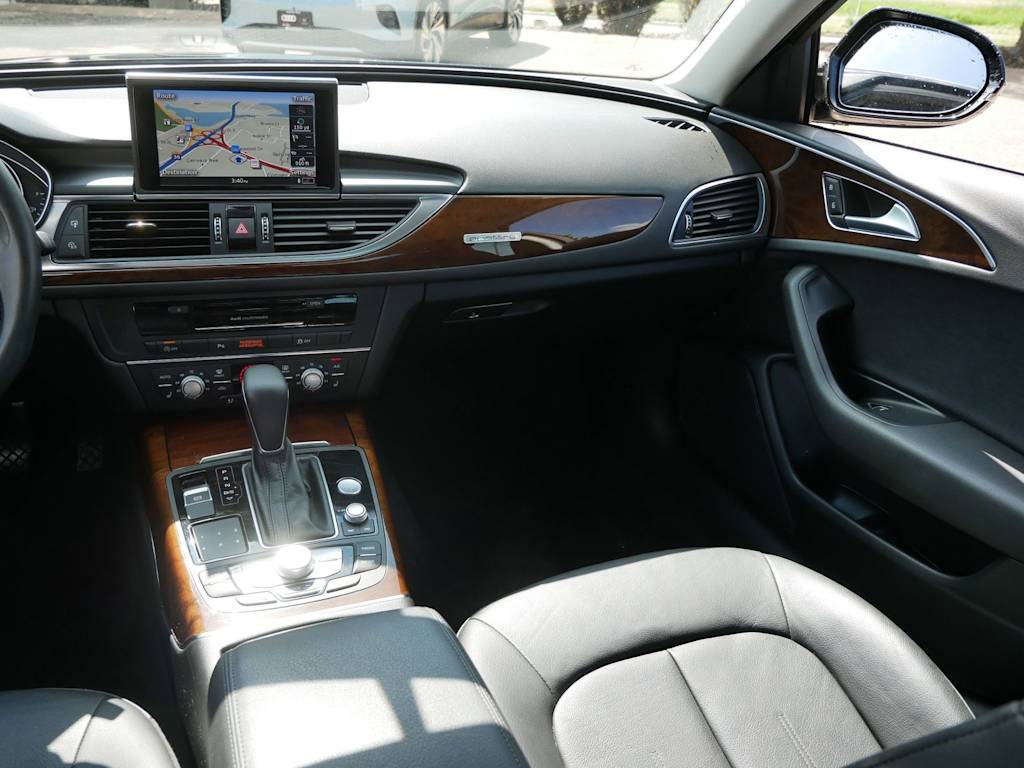 Thumbnail: 2016 Audi A6 - 10