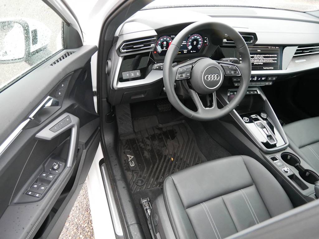 Thumbnail: 2025 Audi A3 - 2